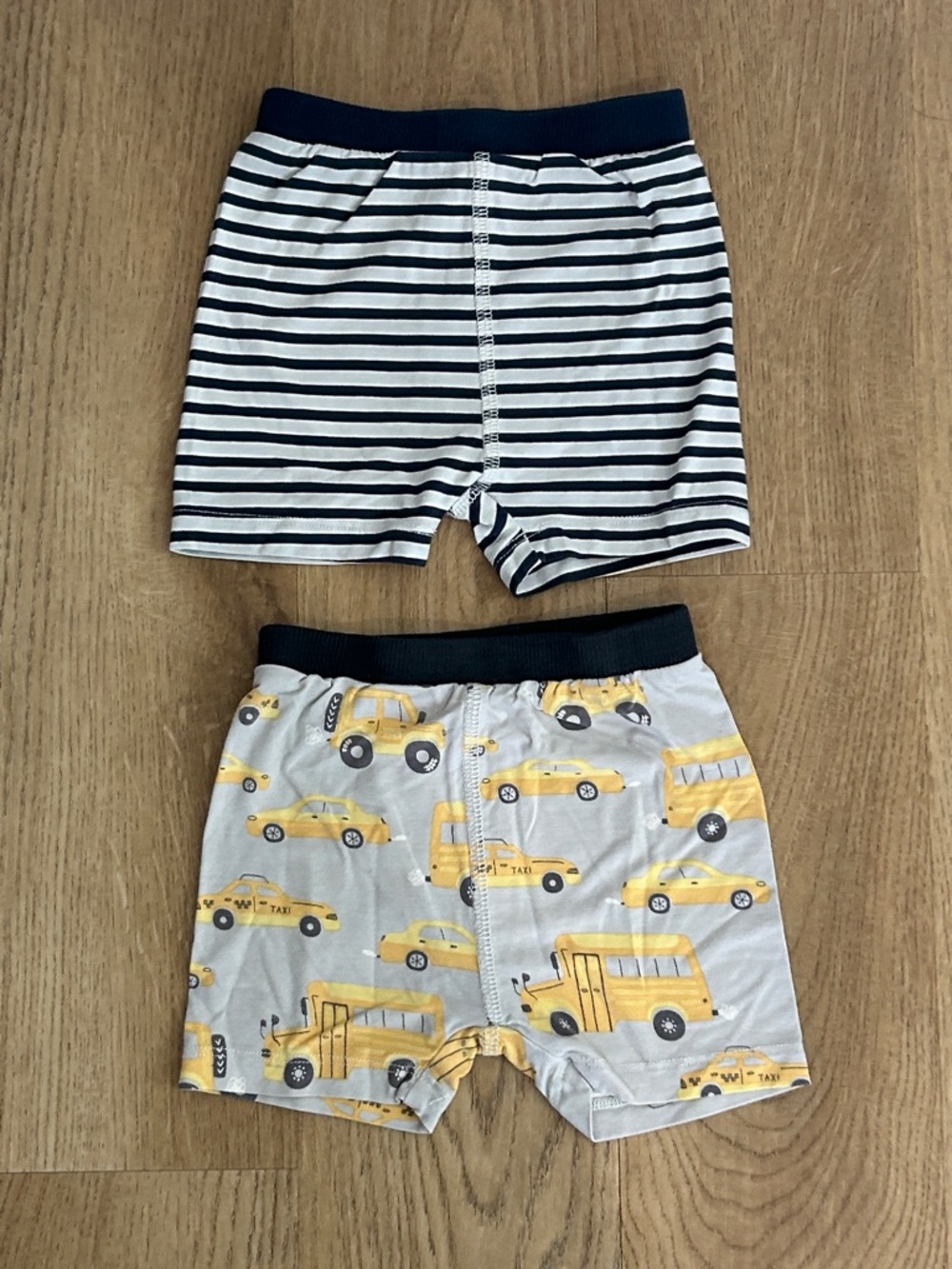 Sweet Bamboo Set of 2 Pairs of Boys Shorts Size 18-24 months